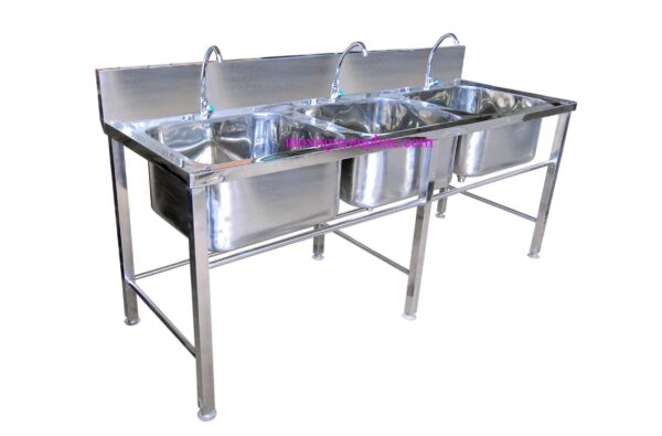 Bồn rửa công nghiệp 3 chậu